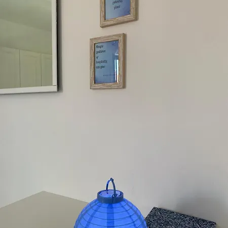 La Casa Al Lago, Apartment *